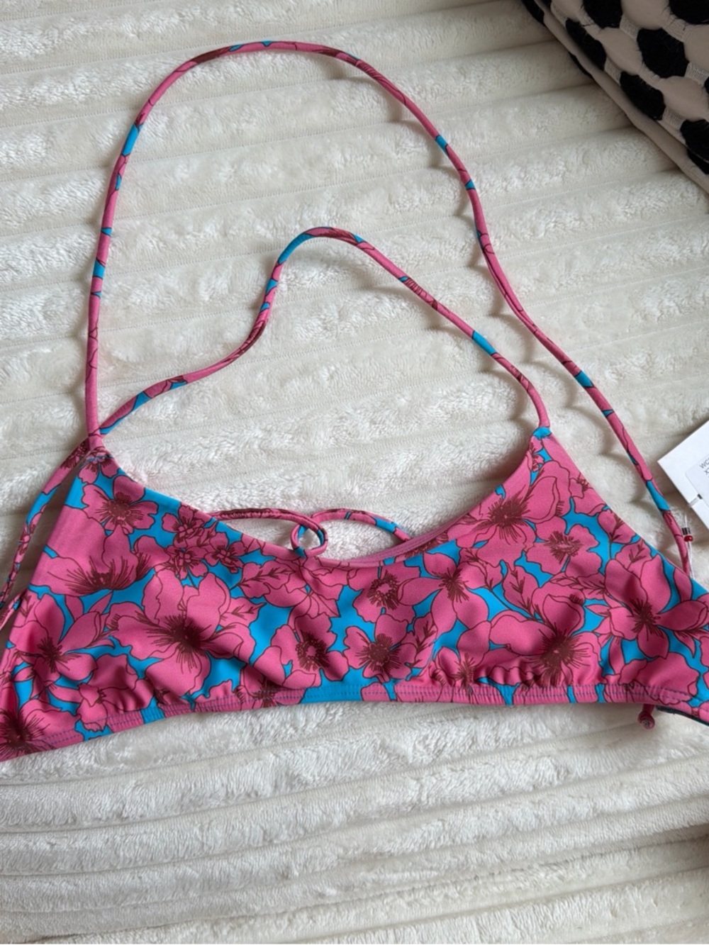 XiRENA Pink & Blue Floral Bikini Top